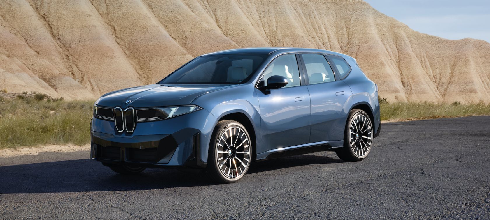 PRZEDPREMIEROWY POKAZ BMW iX3