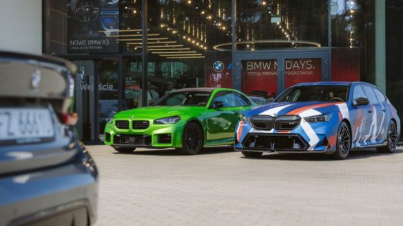 BMW M WRACAJĄ DO DOMU.