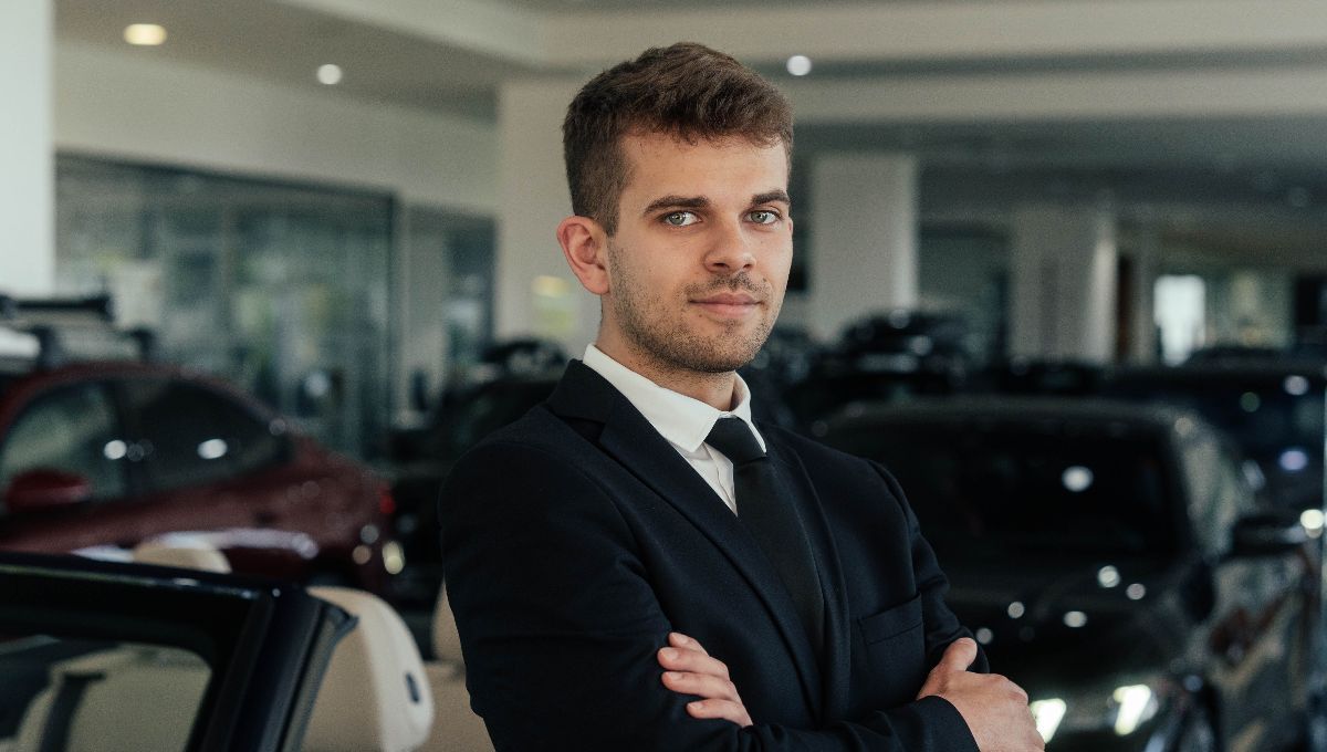 Maksymilian Bielecki Administrator strefy obsługi klienta